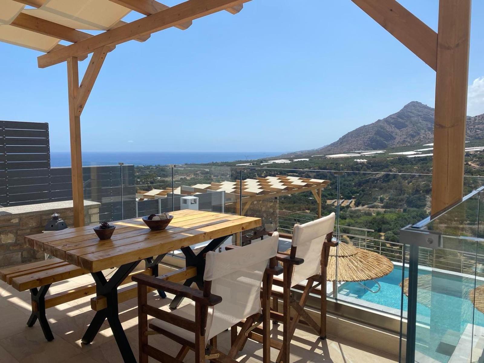 Mediterranean View Villa Makrýgialos Exterior foto